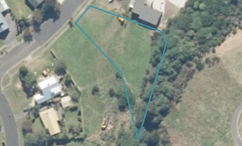37 Kenrigg Road, Kinloch, Taupō - Carousel 1