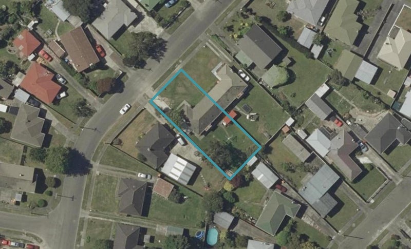 7 Duff Crescent, Highbury, Palmerston North - Carousel 1