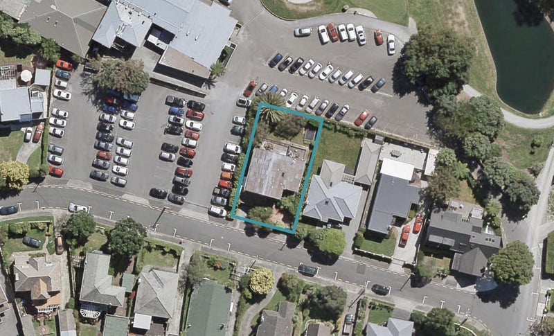 8 Hathaway Avenue, Boulcott, Lower Hutt - Carousel 1