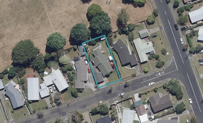21 Thorpe Street, Fairview Downs, Hamilton - Carousel 1