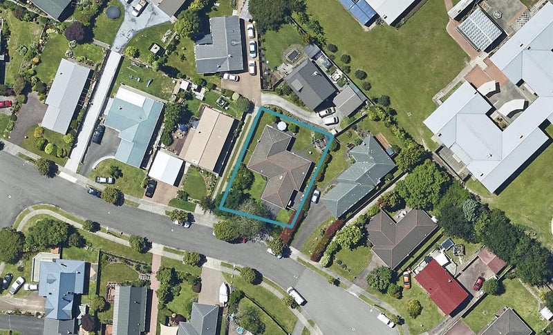 18 Westminster Drive, Owhata, Rotorua - Carousel 1