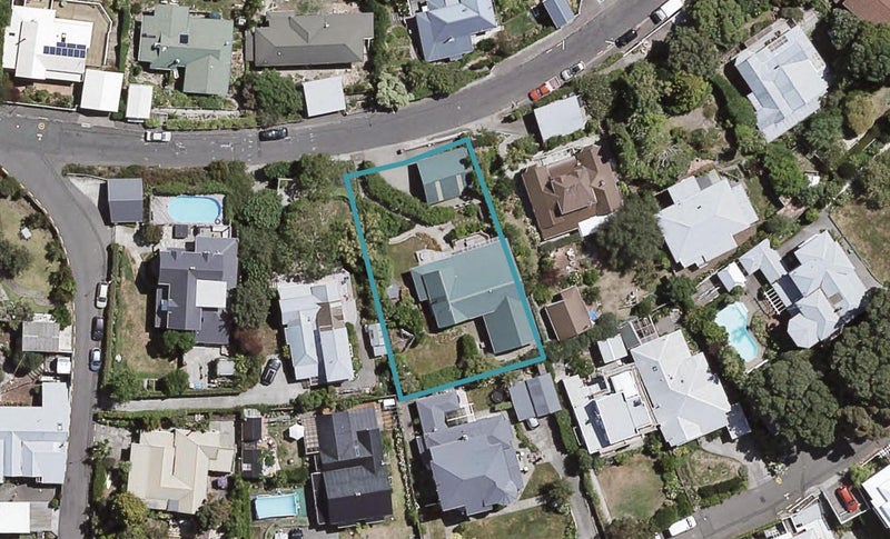 24 Lighthouse Road, Bluff Hill, Napier - Carousel 1