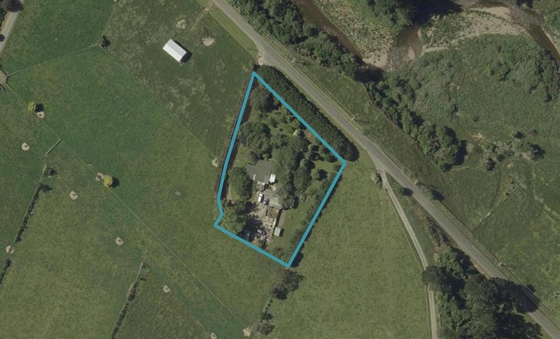 184 Hewitts Road, Linton, Palmerston North - Carousel 1