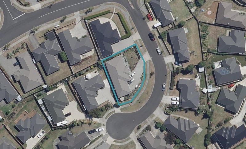 4 Eliza Place, Grandview Heights, Hamilton - Carousel 1