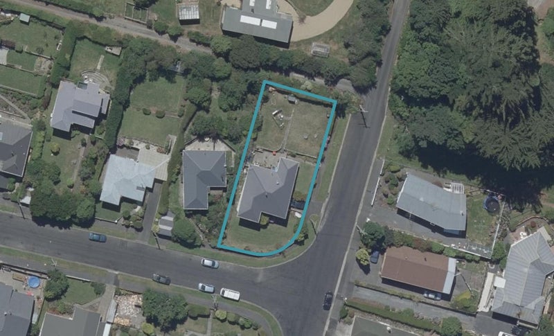 21 Spiers Road, Halfway Bush, Dunedin - Carousel 1