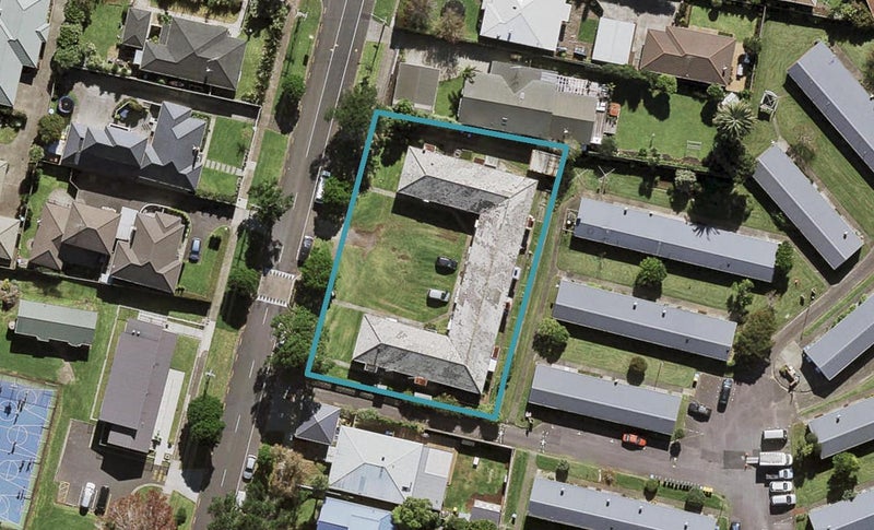 3/83 Symonds Street, Onehunga, Auckland - Carousel 1