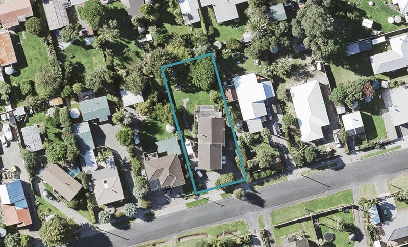 48 Second View Avenue, Beachlands, Auckland - Carousel 1