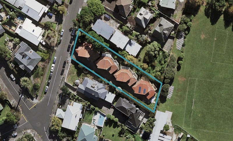 3/50 St Vincent Avenue, Remuera, Auckland - Carousel 1