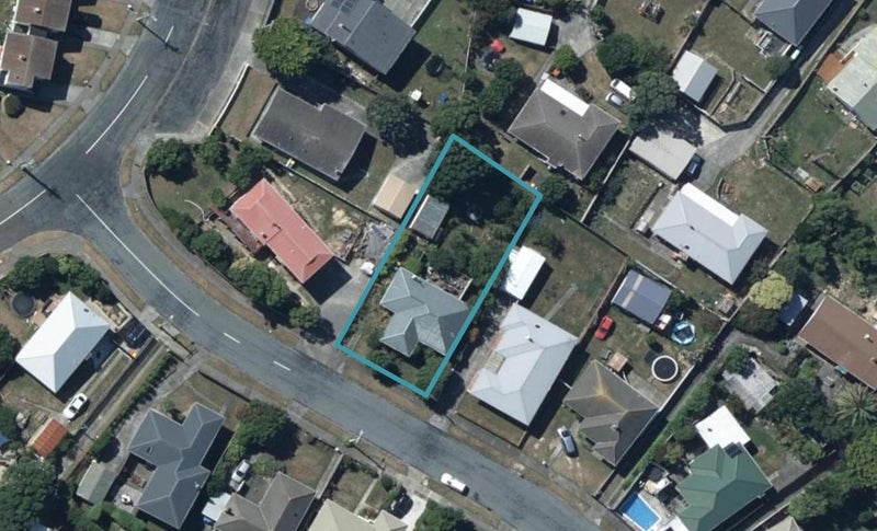32 Paenui Street, Titahi Bay, Porirua - Carousel 1