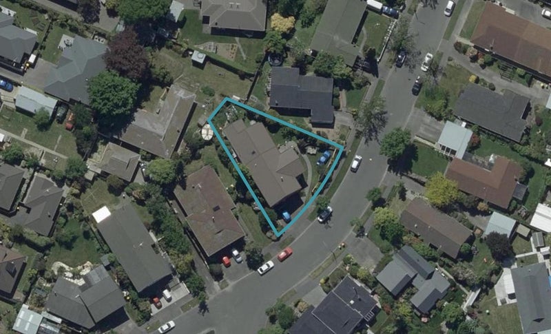 12 Camberwell Place, Avonhead, Christchurch - Carousel 1