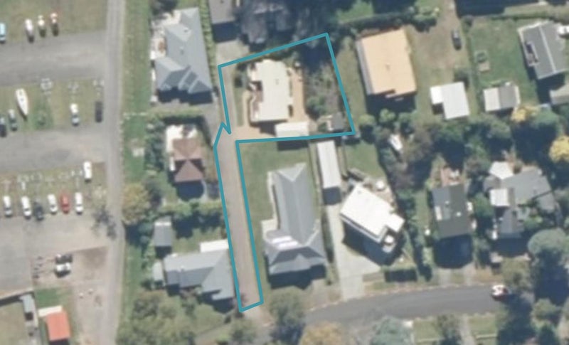 1/20 Mata Place, Kinloch, Taupō - Carousel 1