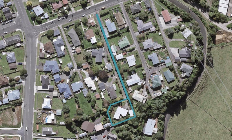 14C Saxton Road, Upper Vogeltown, New Plymouth - Carousel 1