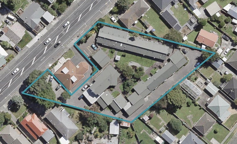 16/758 High ST, BOULCOTT, LOWER HUTT - Carousel 1