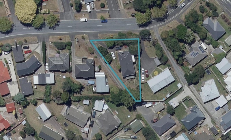 93 Mahoe Street, Melville, Hamilton - Carousel 1