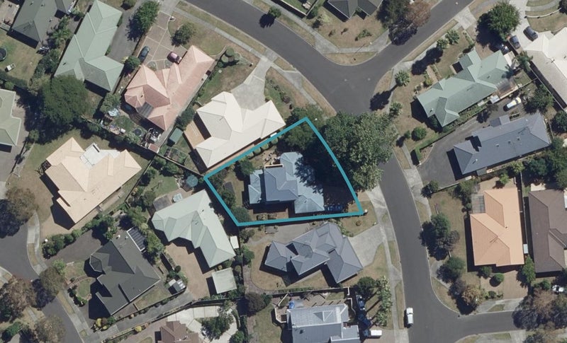 25 Ayrshire Drive, Grandview Heights, Hamilton - Carousel 1