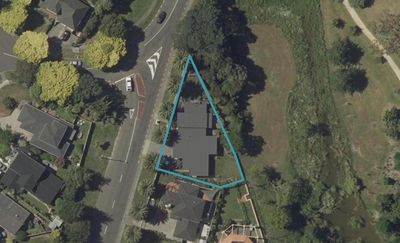 53 Racecourse Road, Awapuni, Palmerston North - Carousel 1