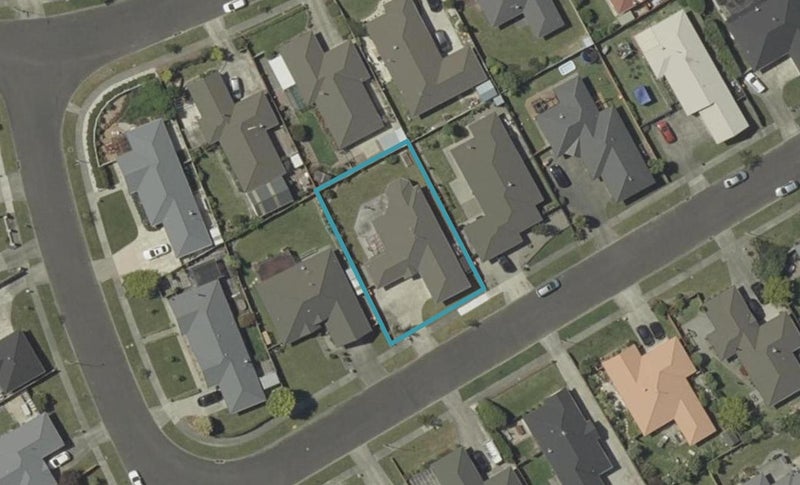 38 Meridian Grove, Kelvin Grove, Palmerston North - Carousel 1