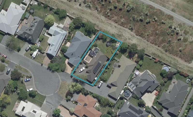 33 Millcroft Place, Parklands, Christchurch - Carousel 1