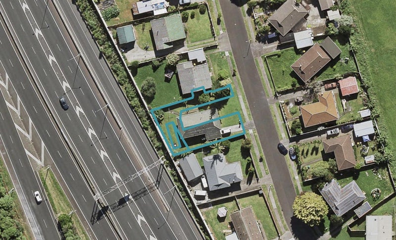 15B Ashmore Place, Favona, Auckland - Carousel 1