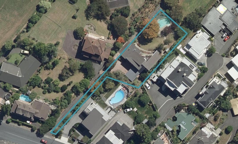 144 Lake Crescent, Hamilton Lake, Hamilton - Carousel 1
