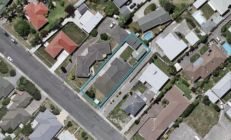 2/311 Ikanui Road, Frimley, Hastings - Carousel 1