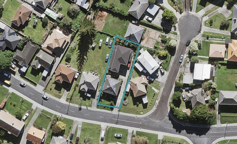 10 Aurora Avenue, Wesley, Auckland - Carousel 1