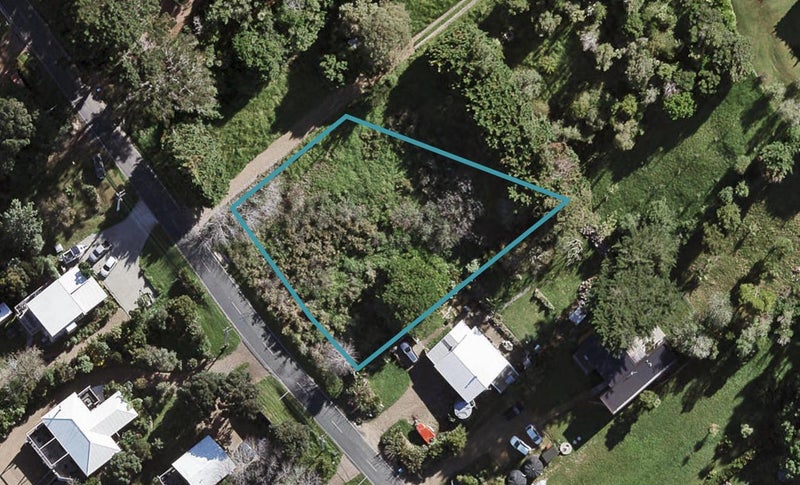 414 Sea View Road, Onetangi, Waiheke Island - Carousel 1