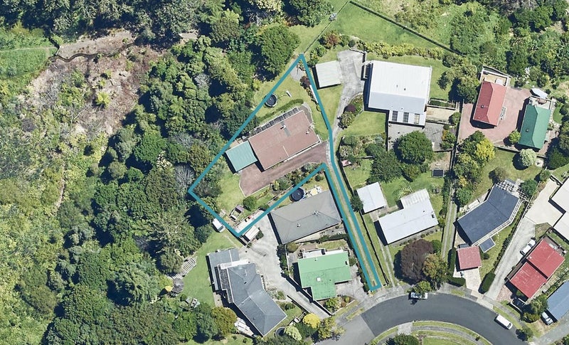 171 Kingswood Road, Brookfield, Tauranga - Carousel 1
