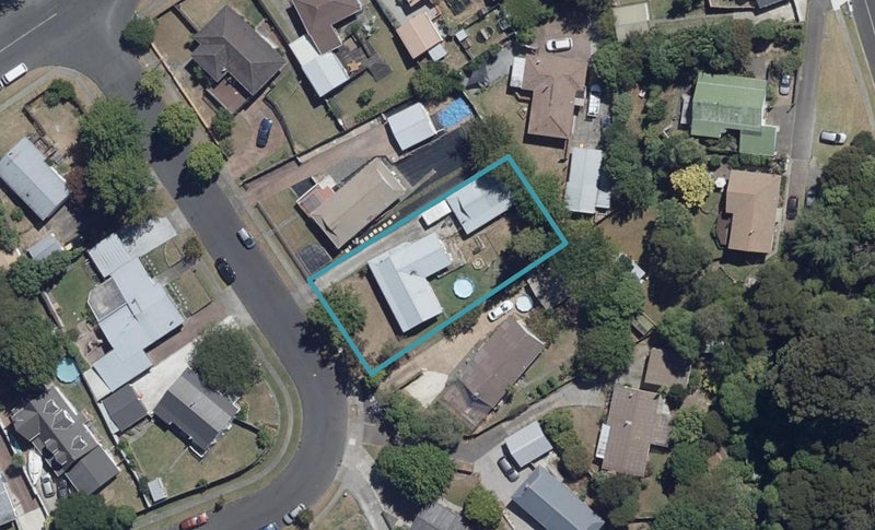 5 Matipo Crescent, Pukete, Hamilton - Carousel 1