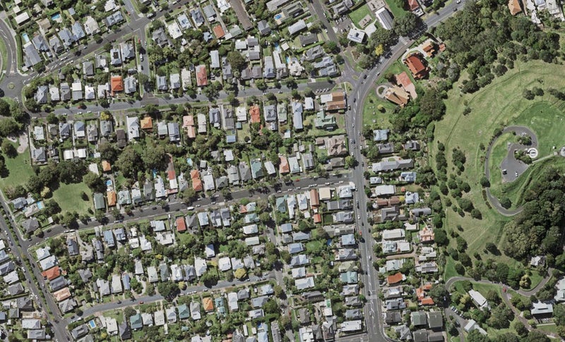 6 Hastings Parade, Devonport, Auckland - Carousel 1