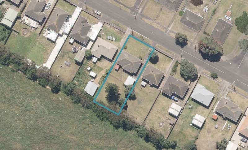 35 Akatea Street, Gonville, Whanganui - Carousel 1