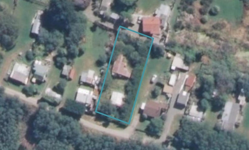 15 Stopbank Road, Milford - Carousel 1