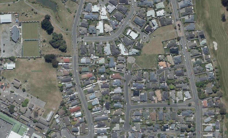 26 Rue de la Mare, Parklands, Christchurch - Carousel 1