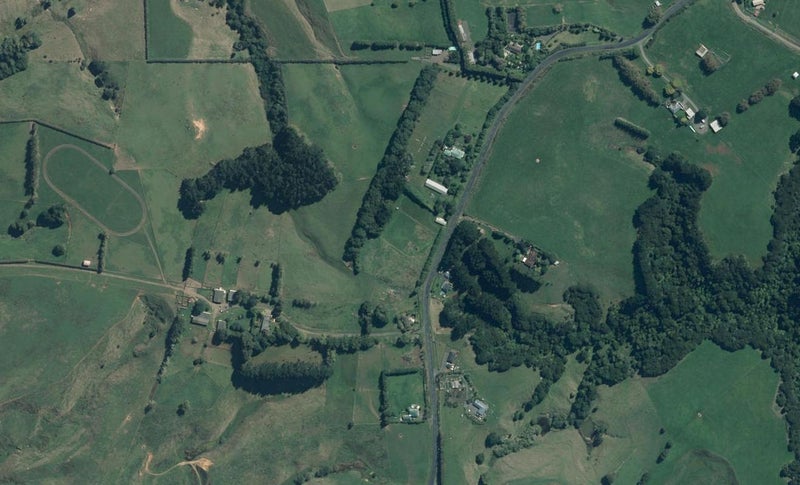 1372 Highway 22, Tuakau - Carousel 1