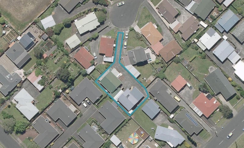 13B Avon Place, Springvale, Whanganui - Carousel 1