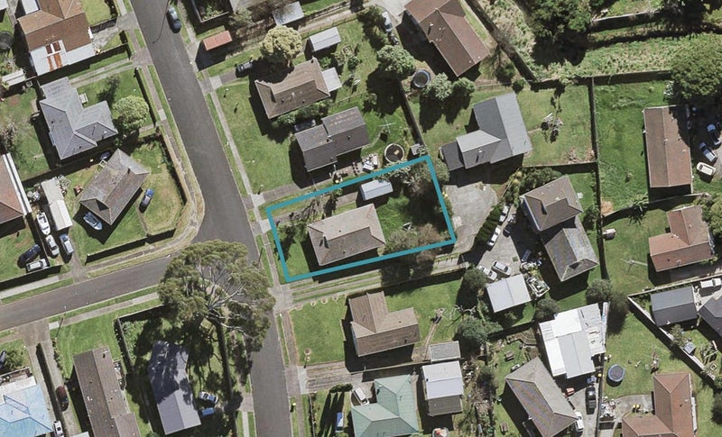 88 Chelburn Crescent, Mangere East, Auckland - Carousel 1