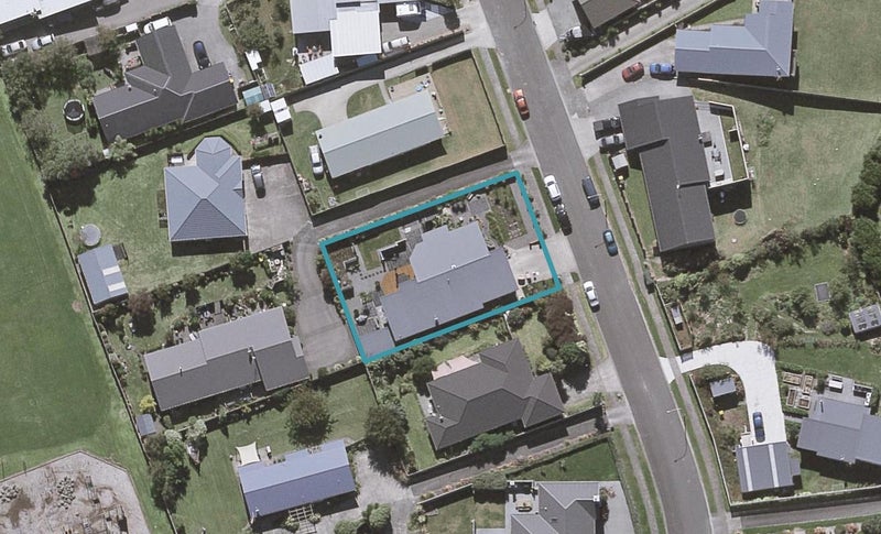 39 Dillon Drive, Bell Block, New Plymouth - Carousel 1