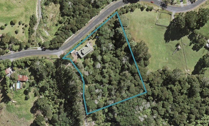 312 Sturges Road, Henderson Valley, Auckland - Carousel 1