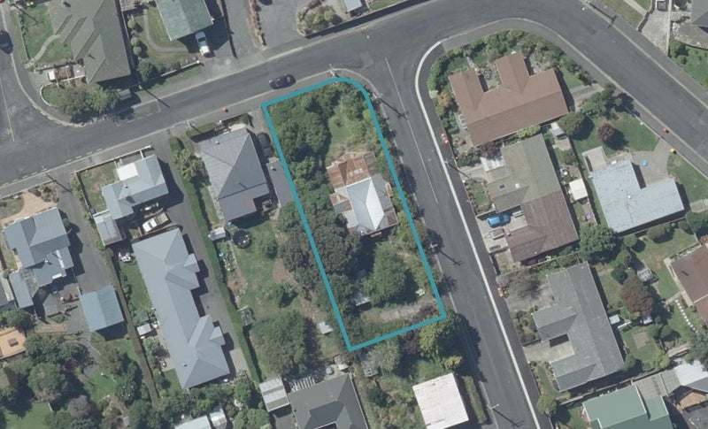 37 Paterson Street, Abbotsford, Dunedin - Carousel 1