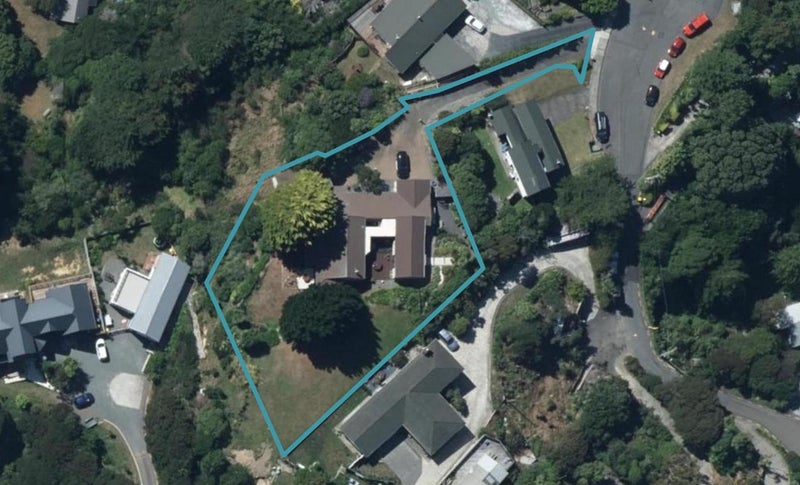 75 Gordon Road, Plimmerton, Porirua - Carousel 1