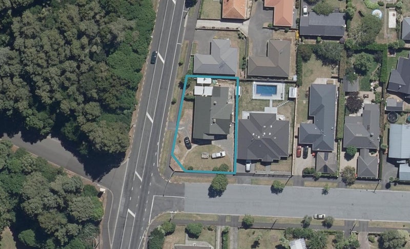 1 East Street, Claudelands, Hamilton - Carousel 1