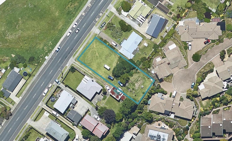28 Ohauiti Road, Hairini, Tauranga - Carousel 1