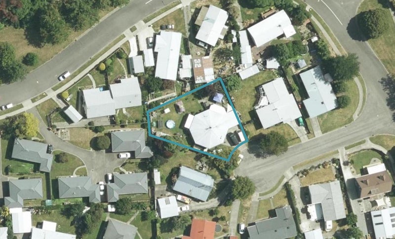 6 Ryan Place, Springlands, Blenheim - Carousel 1