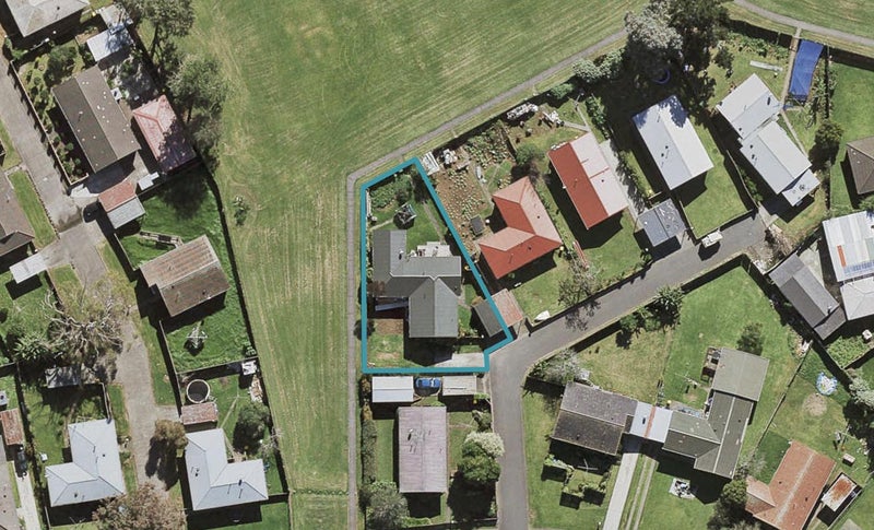 4 Lytham Lane, Mangere East, Auckland - Carousel 1