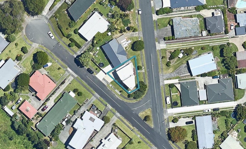 35 Upland Street, Brookfield, Tauranga - Carousel 1