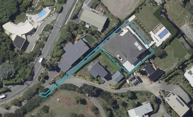 3 Crest Lane, Redcliffs, Christchurch - Carousel 1