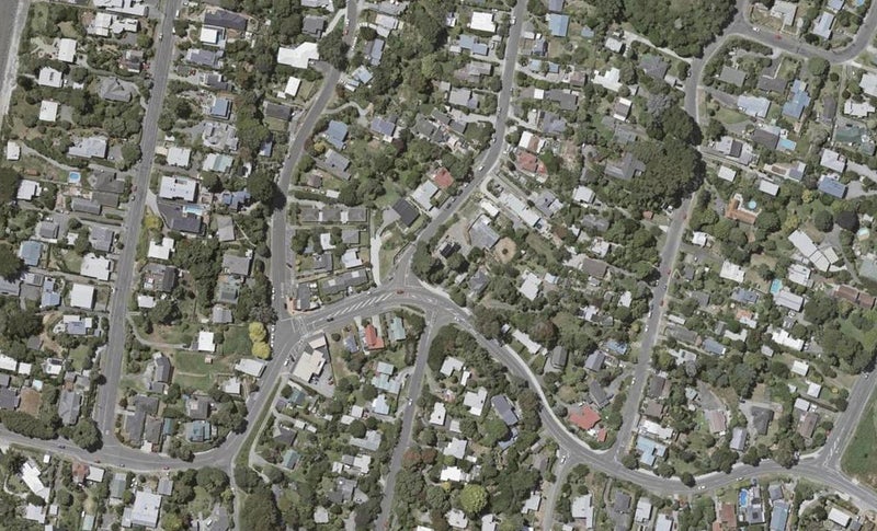 37 Poplar Avenue, Raumati South, Paraparaumu - Carousel 1