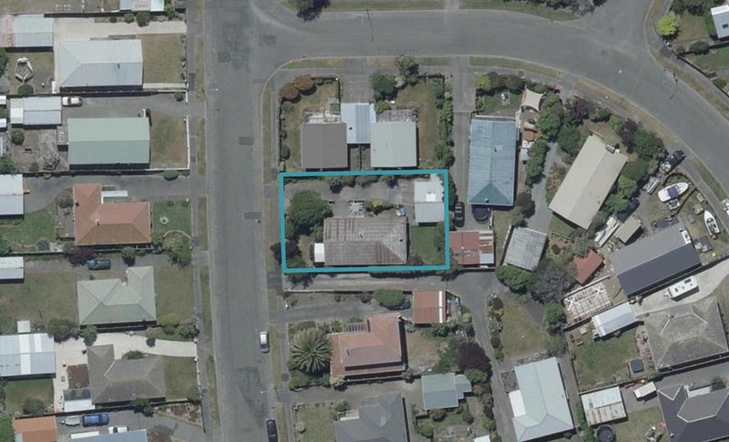120 Effingham Street, North New Brighton, Christchurch - Carousel 1