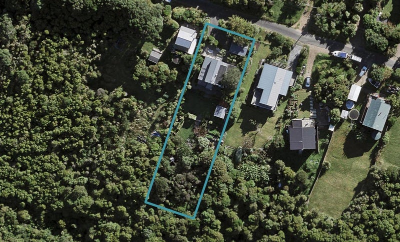 23 Newton Road, Oneroa, Waiheke Island - Carousel 1