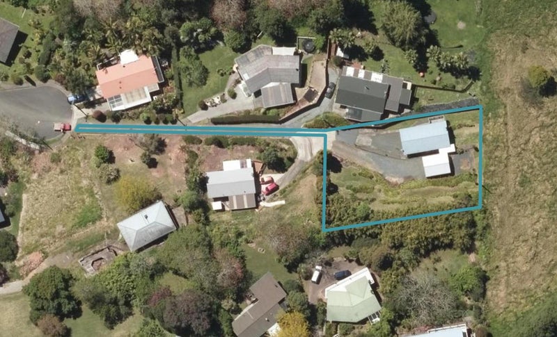 13 Willow Place, Horahora, Whangarei - Carousel 1